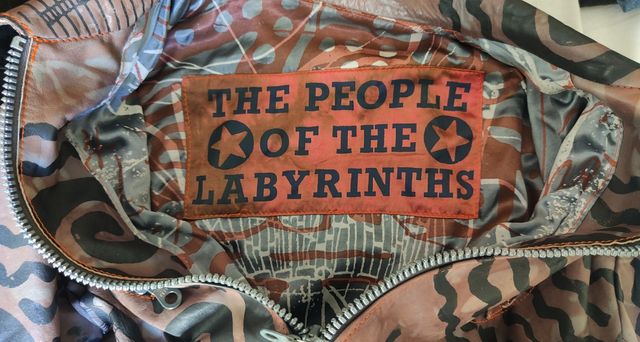 Chaqueta vintage People of the Labyrinth