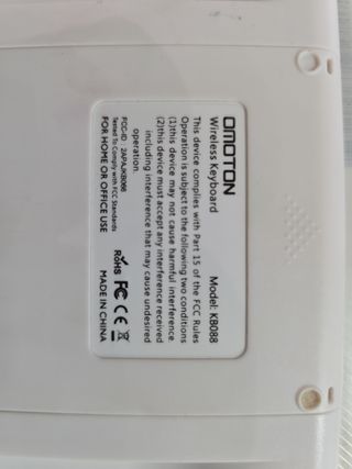 Teclado Bluetooth OMOTION inalámbrico