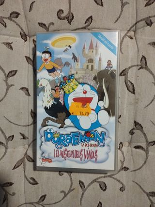 Doraemon i el misteri dels núvols.