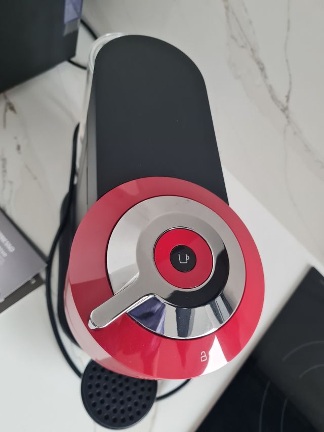Cafetera Nespreso krups