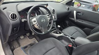 Nissan Qashqai+2 2010