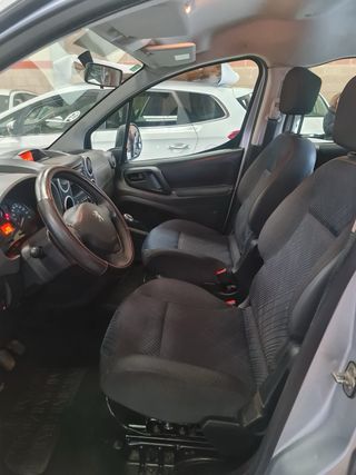 Peugeot Partner 2012