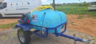 TINAS ARRASTRADAS PARA TODO TERRENO DE 1000 LITROS