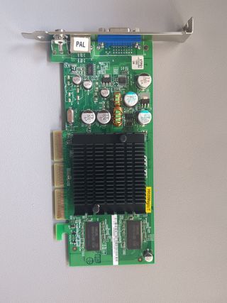 Tarjeta gráfica v9520 Magic t