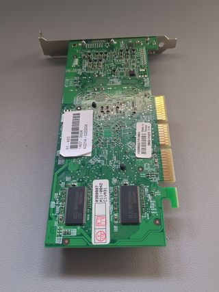 Tarjeta gráfica v9520 Magic t