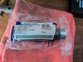 Puño Daelim VT125 - 53166-BA5-9000