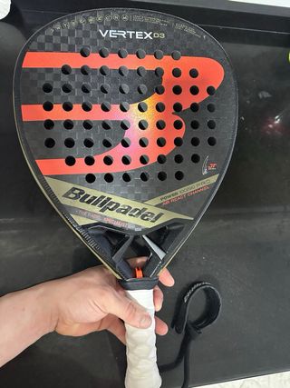 Bullpadel vertex 03