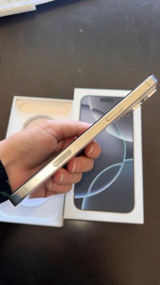 Iphone 16 pro max