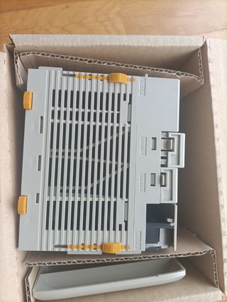 Omron CQM1H-CPU11 nuevo