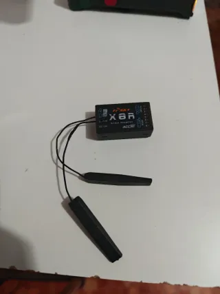 Emisora FrSky X9D+ Crossfire carbono,  Hall+maletí