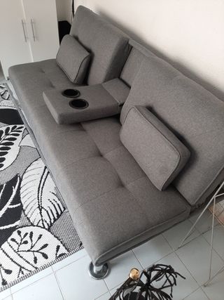 Sofá  cama dos plasa sin uso por 180