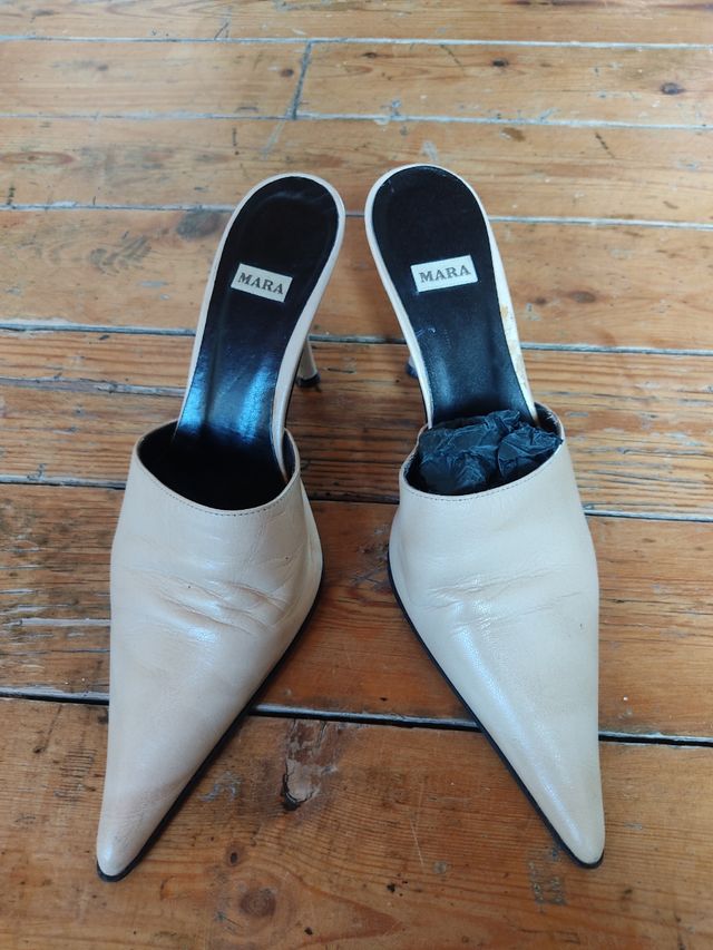 Sandalias Mara beige de tacón