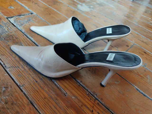 Sandalias Mara beige de tacón