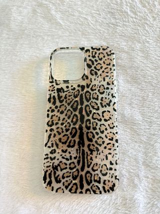 Funda iphone 16 pro max sin uso