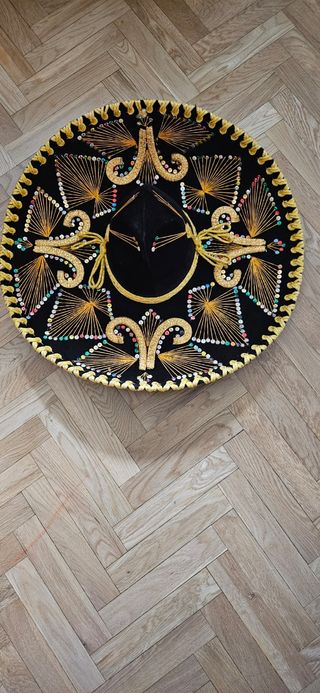 SOMBRERO MEXICANO COMPRADO EN DF