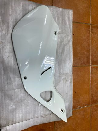Tapa portanumeros trasera derecha Honda CR 125 250