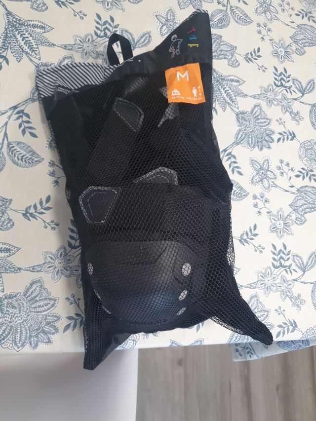 Set 3 protecciones fit 500. Talla m