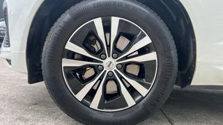 VOLVO XC60 todoterreno 2.0 B4 D MOMENTUM PRO AUTO 5P