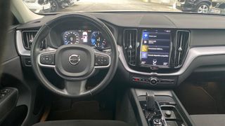 VOLVO XC60 TODOTERRENO 2.0 B4 D MOMENTUM AUTO 4WD 5P