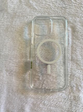 Funda iphone 16 pro max sin uso