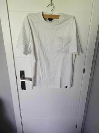 Camiseta blanca c/bolsillo