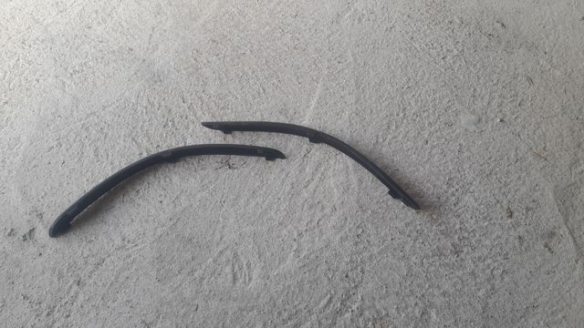 Molduras parachoques Ford Focus