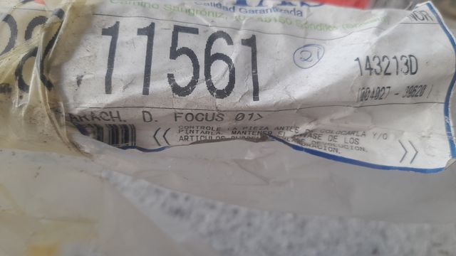 Molduras parachoques Ford Focus