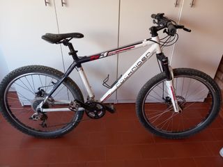 Bicicleta Rockrider 5.3
