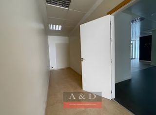 Local Comercial En Esquina En Benalmádena