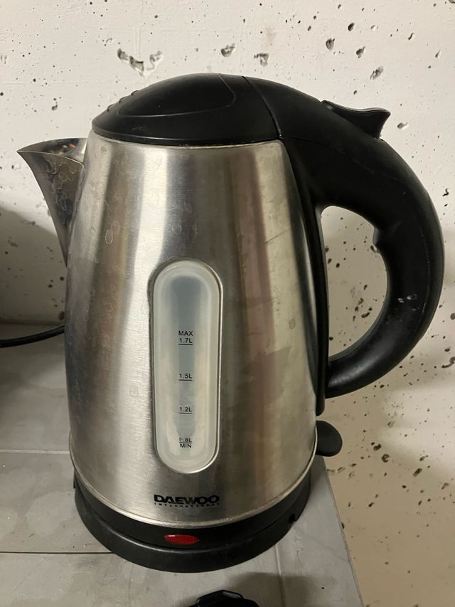 Bollitore in acciaio inox da 17 Daewoo