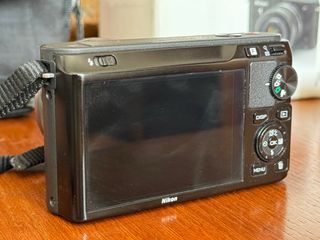 Nikon 1 J1 - Cámara sin espejo