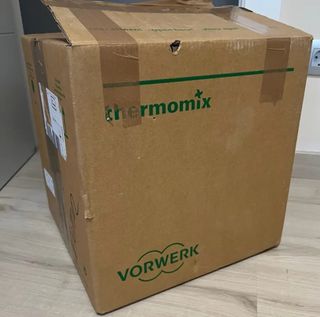 Vendo caja Thermomix 5