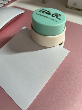 Grapadora sin grapas.