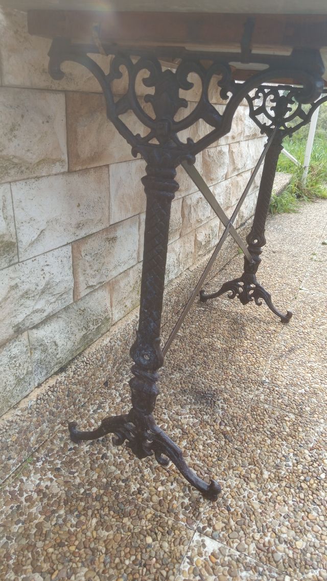 Mesa forja antigua con madera a escoger