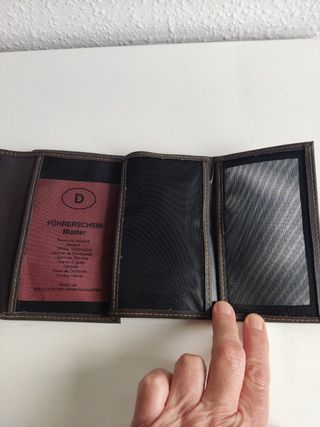 Billetera caballero
