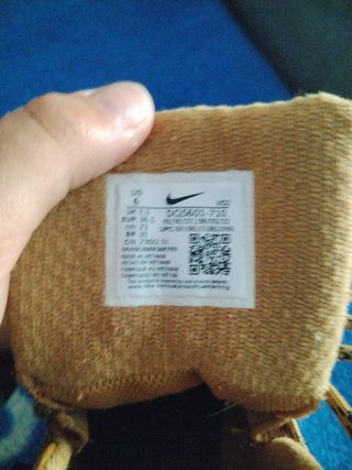 Botas Nike Marrón montaña