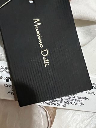 Pantalón de traje blanco de Massimo Dutti
