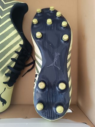 Botas fútbol PUMA Jr. 40