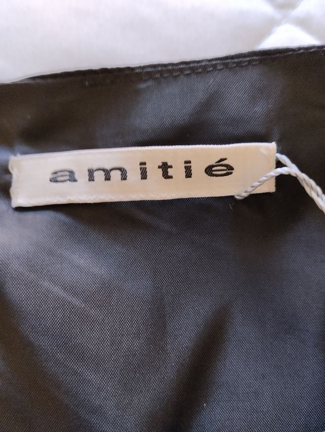 Falda negra Amitie seda