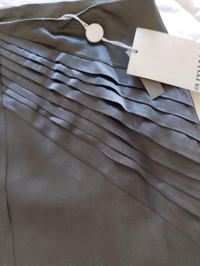 Falda negra Amitie seda