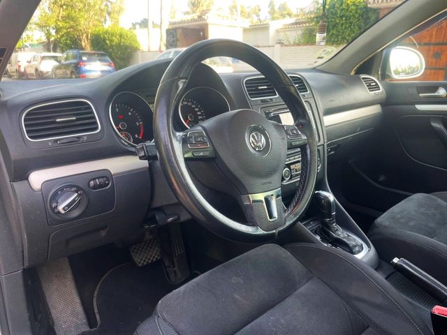 Volkswagen Golf Variant VI 2.0 TDI DSG Highline 14