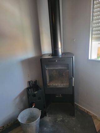 Chimenea leña - Negra, metal