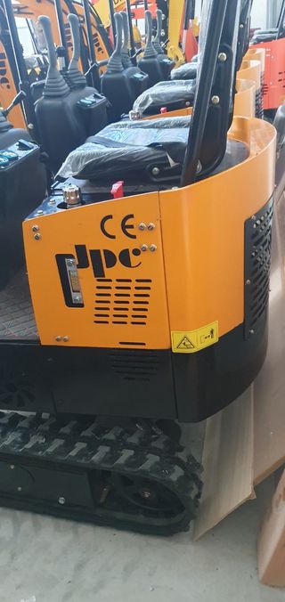 MINI EXCAVADORA JPC KV12