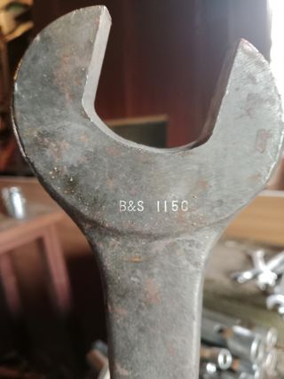 Llave fija 5/8" antigua