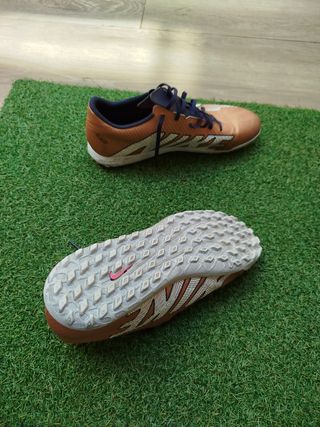 Botas fútbol Nike Jr. Mercurial