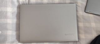 Lenovo IdeaPad 330-15ARR Gris