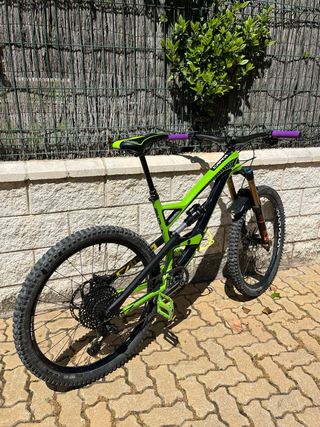 YT Capra CF Pro Talla M 2018 - 27,5”