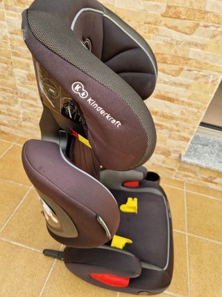 Silla infantil para coche con isofix
