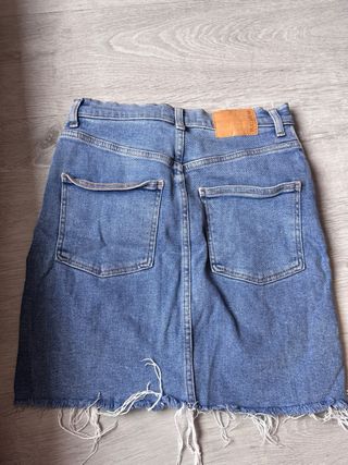 FALDA TEJANA PULL & BEAR