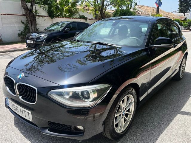 BMW Serie 1 118d 3p. 143 CV manual.